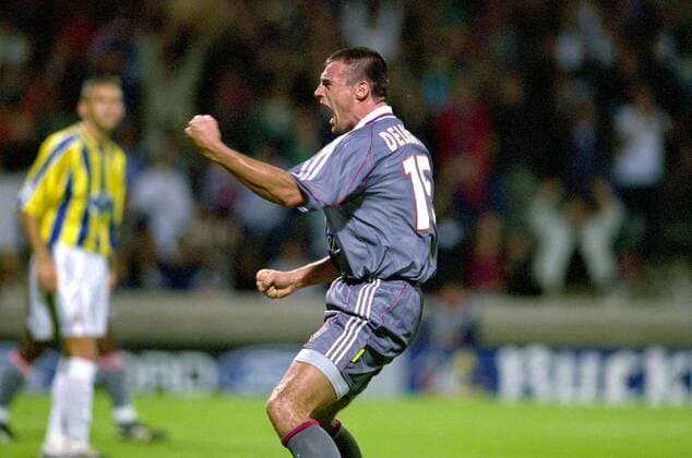 Christophe Delmotte (Lyon) - Torjubel Fußball EC 1 Herren Champions League 2001 2002, Olympique Lyonnais - Fenerbahce SK Istanbul (Türkei) 3:1, Vneg Einzelbild Municipal de Gerland Lyon Freude, Begeisterung,  
