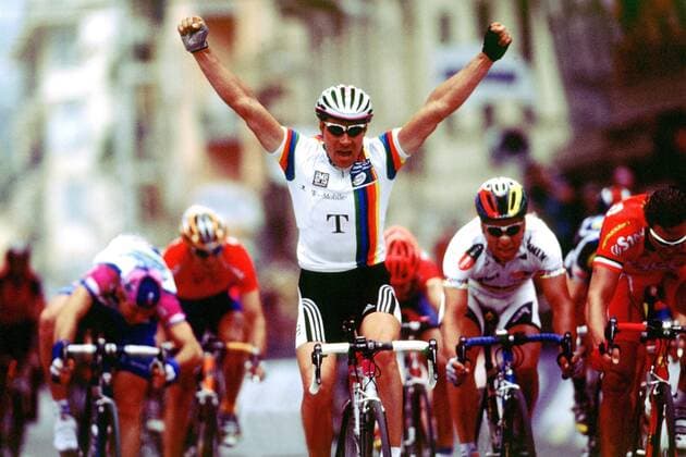 Sieger Erik Zabel (Deutschland Team Deutsche Telekom) - Jubel Radsport Herren Radklassiker Mailand - San Remo 2001, Radrennsport, Straßenradsport, Straßenradrennsport, Radrennen Gruppe San Remo Freude,