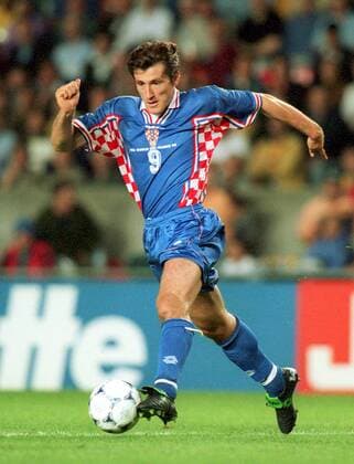 Davor Suker (Kroatien) am Ball Fußball WM Herren Weltmeisterschaft 1998, Spiel um Platz 3, drei, Nationalmannschaft, Nationalteam, Nationaltrikot Einzelbild Parc des Princes, Prinzenparkstadion Paris Dynamik,