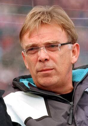 Trainer Volker Finke (Freiburg) Fußball 1. BL Herren Saison 1998 1999, München - SC Freiburg 2:0 Porträt Olympiastadion München