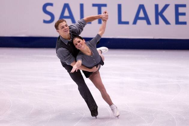 Jamie Sale und David Pelletier (Kanada) Eiskunstlauf OS Winter Olympische Spiele 2002, Winterspiele, Olympia, Olympiade, Eiskunstlaufen, Paarlauf, Paarlaufen, Vdig Gruppe Ice Center Salt Lake City Utah Dynamik,