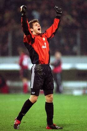 Torwart Hans Jörg Butt (Leverkusen) - Jubel Fußball EC 1 Herren Champions League 2001 2002, Bayer 04 Leverkusen, Vneg Einzelbild BayArena Leverkusen Freude, Begeisterung,