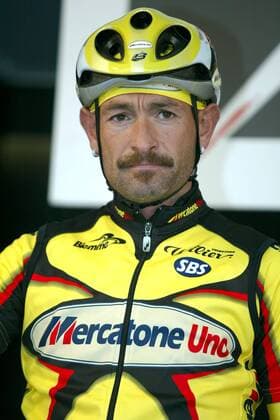 Marco Pantani (Italien Marcatone Uno) mit Schnurrbart Radsport Herren 66. Wallonischer Pfeil 2002, Radrennsport, Straßenradsport, Straßenradrennsport, Radrennen, Vdig Porträt Charleroi - Huy