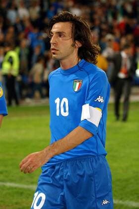 Andrea Pirlo (Italien) Fußball EM Herren U 21-Europameisterschaft 2002, Länderspiel, U21, Nationalmannschaft, Nationalteam, Nationaltrikot, Einzelbild St. Jakob-Park Basel