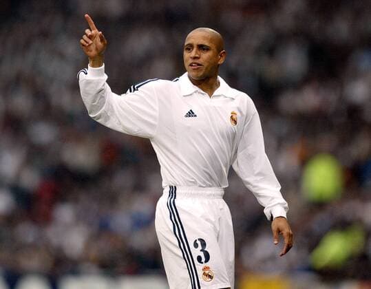 Roberto Carlos (Real) Fußball EC 1 Herren Champions League 2001 2002, Finale, Endspiel, Real Madrid (Spanien) Einzelbild Hampden Park Glasgow