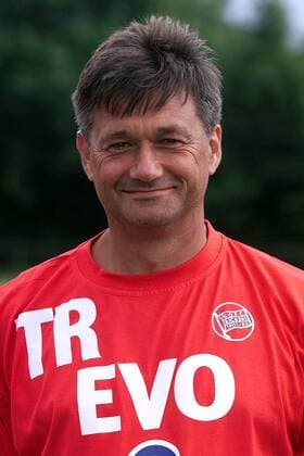 Fußball, Trainerhistorie, Kickers Offenbach Trainer Ramon Berndroth (Kickers Offenbach) Fußball Herren Regionalliga Süd 2002 2003, 3. Liga, Vorstellung, Präsentation, Pressetermin, Porträttermin Porträt Offenbach