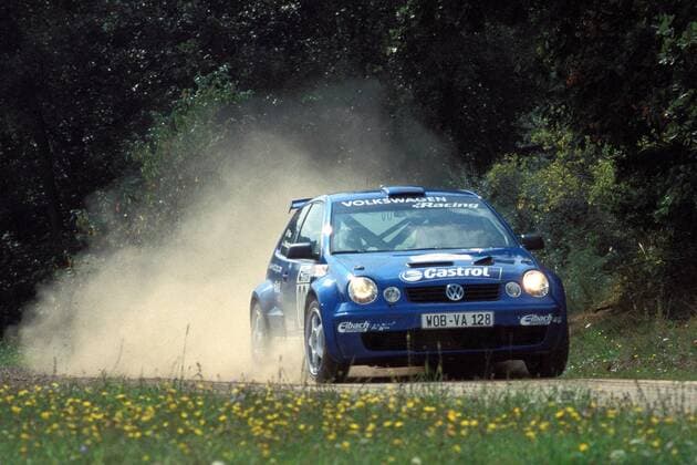 Jutta Kleinschmidt (Deutschland) und Beifahrerin Fabricia Pons (Italien) in ihrem VW Polo Super 1600 Motorsport WM Damen World Rallye Championship 2002, WRC, Weltmeisterschaft, Deutschlandrallye, Deutschland-Rallye, Einzelbild Trier