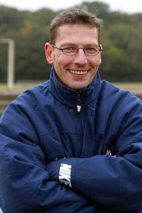 Trainer Andreas Helmer (Meppen) Fußball Herren Oberliga Niedersachsen Bremen 2002 2003, SV Meppen Porträt Hannover Freude,
