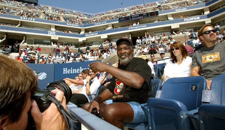 Richard Williams (USA), Vater von Serena und Venus Tennis Damen US Open 2002, Grand Slam, WTA-Tour, Hartplatz, Hardcourt, Hartplatztennis, Hartplatzturnier, Totale Flushing Meadow, Meadows New York