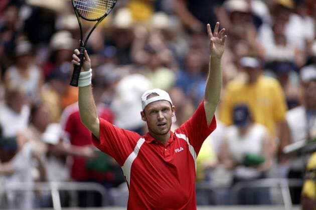 Rainer Schüttler (Deutschland) jubelt Tennis Herren Australian Open 2003, ATP-Tour, Grand Slam, Hartplatz, Hardcourt, Hartplatztennis, Hartplatzturnier Einzelbild Flinderspark Melbourne Freude,