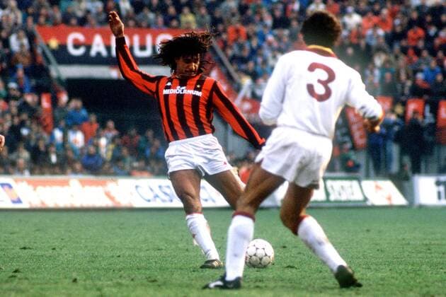 Ruud Gullit (li., Milan) zieht ab Fußball Herren Serie A 1987 1988, 1. Italienische Liga, AC Mailand - AS Rom 0:2, Roma Gruppe Mailand Dynamik,