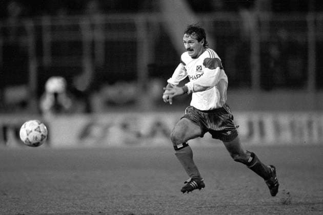 Jan Furtok (HSV) - Antritt Fußball 1. BL Herren Saison 1991 1992, Hamburger SV, Vneg, Vsw Einzelbild Hamburg Dynamik,