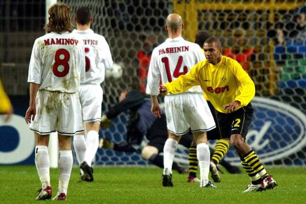 Marcio Amoroso (li., BVB) - Torjubel Fußball EC 1 Herren Champions League 2002 2003, Borussia Dortmund - Lokomotive Moskau 3:0, Lok, Gruppe o0 Lokomotiv Dortmund Freude,