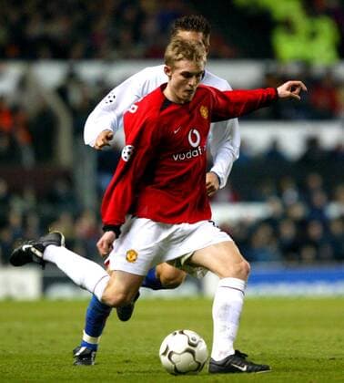 Darren Fletcher (ManU) am Ball Fußball EC 1 Herren Champions League 2002 2003, Manchester United - FC Basel 1:1, Gruppe Manchester