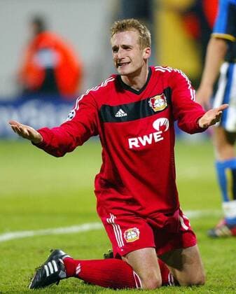 Daniel Bierofka (Leverkusen) verzweifelt am Boden Fußball EC 1 Herren Champions League 2002 2003, Bayer 04 Leverkusen, Vdig Einzelbild Leverkusen Verzweiflung, Enttäuschung,