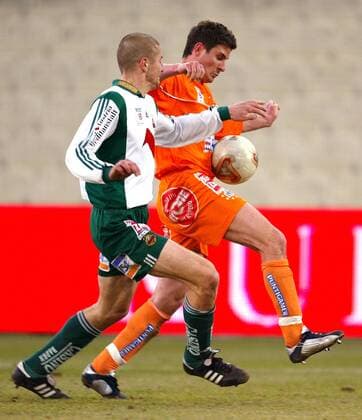 Marcin Adamski (li., Rapid) gegen Imre Szabics (Graz) Fußball Herren tmobileBundesliga 2002 2003, SK Rapid Wien - SK Puntigamer Sturm Graz 1:0, 1. Österreichische Liga Gruppe Wien Dynamik,