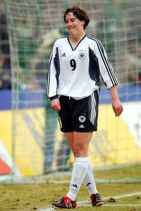 Birgit Prinz (Deutschland) enttäuscht Fußball Länderspiel Damen Europameisterschaftsqualifikation 2003, Länderspiel, Qualifikation, Frauen, Frauenfußball Einzelbild Potsdam Enttäuschung,