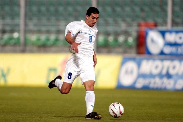 Haim Revivo (Israel) am Ball Fußball Länderspiel Herren Europameisterschaftsqualifikation 2003, Qualifikation, Nationalmannschaft, Nationalteam, Länderspiel Einzelbild Palermo Dynamik,  