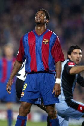 Patrick Kluivert (Barca) enttäuscht Fußball EC 1 Herren Champions League 2002 2003, Viertelfinale, FC Barcelona, Vdig Einzelbild Barcelona Enttäuschung,  