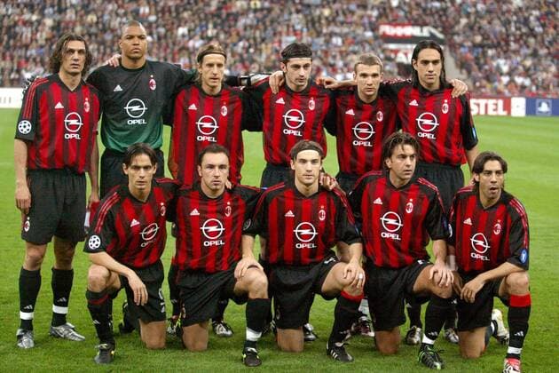 Mannschaftsfoto Milan, hinten v. li.: Paolo Maldini, Torwart Dida, Massimo Ambrosini, Kakha Kaladze, Andrej Schewtschenko, Alessandro Nesta; vorn: Filippo Inzaghi, Cristian Brocchi, Dario Simic, Alessandro Costacurta, Rui Manuel Costa Fußball EC 1 Herren Champions League 2002 2003, AC Mailand, Viertelfinale, Kacha, Kachaber, Kakhaber, Kaladse, Andriy, Totale Mailand