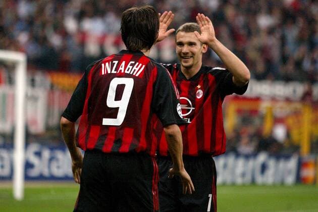 Andrej Schewtschenko (re.) bedankt sich bei Inzaghi (beide Milan) für die Vorarbeit zum 2:1 Fußball EC 1 Herren Champions League 2002 2003, AC Mailand, Viertelfinale, Sturm, Sturmpartner, Stürmer Gruppe Mailand Freude,