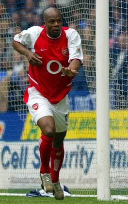 Sylvain Wiltord (Arsenal) - Torjubel Fußball Herren English Premier League 2002 2003, 1. Englische Liga, Bolton - Arsenal London 2:2, Vdig, Einzelbild Bolton Freude,
