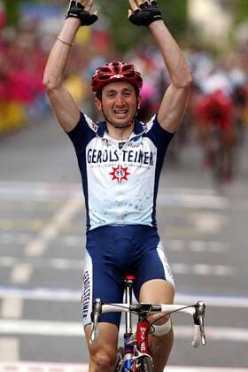 Davide Rebellin (Italien Gerolsteiner) - Siegesjubel Radsport Herren Rund um den Henninger Turm 2003, Straße, Rad, Straßenradsport, Vdig Einzelbild Frankfurt M. Freude,