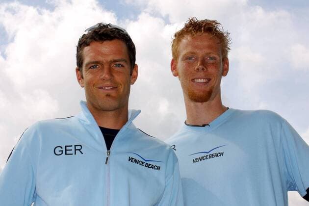 Markus Dieckmann (li.) und Jonas Reckermann (beide TuS Schladern Deutschland) Beachvolleyball Herren Beach 2003, Shooting, Fotoshooting, Fototermin Gruppe Hamburg