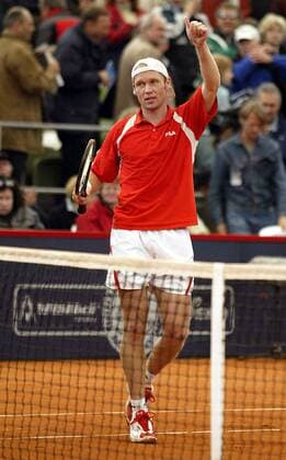 Rainer Schüttler (Deutschland) Tennis Herren German Open 2003, Masters Series, ATP-Tour, Sand, Sandplatz, Sandplatztennis, Sandplatzturnier, Vdig Einzelbild Rothenbaum Hamburg