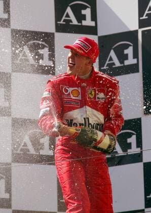 Michael Schumacher (Deutschland Ferrari) - Siegesjubel Motorsport Grand Prix Herren Großer Preis von Österreich 2003, Formel 1 Weltmeisterschaft, F1, F, GP, WM, Vdig Einzelbild A1-Ring Zeltweg-Spielberg Begeisterung, Freude,