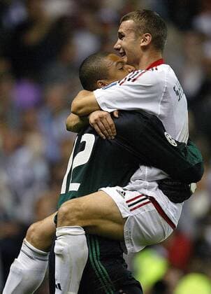 Andrej Schewtschenko (re.) und Torwart Dida (beide Milan) - Siegesjubel nach dem gewonnenem Elfmeterschießen Fußball EC 1 Herren Champions League 2002 2003, AC Mailand, Finale, Endspiel, Andriy, Andrii, Andri, Andry, Andrei, Gruppe Old Trafford, Manchester Glück, Freude,