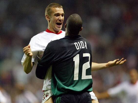 Andrej Schewtschenko (li.) und Torwart Dida (beide Milan) - Siegesjubel nach dem gewonnenem Elfmeterschießen- VERÖFFENTLICHUNGSRECHTE NUR FÜR DEUTSCHE MEDIEN Fußball EC 1 Herren Champions League 2002 2003, AC Mailand, Finale, Endspiel, Andriy, Andrii, Andri, Andry, Andrei, Gruppe Old Trafford, Emotionen Manchester Glück Freude, Begeisterung,