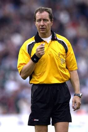 Schiedsrichter Hellmut Krug Fußball 1. BL Herren Saison 2002 2003, Vdig Einzelbild Hannover