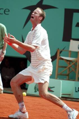 Martin Verkerk (Niederlande) kann seinen Sieg nicht fassen Tennis Herren French Open 2003, Grand Slam, ATP-Tour, Halbfinale, Vdig Einzelbild Roland Garros Paris Begeisterung, Freude,  