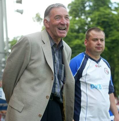 Trainer Bernd Schröder (li.) und Co-Trainer Sven Thoss (beide Potsdam) Fußball 1. BL Damen Saison 2002 2003, 1. FFC Turbine Potsdam, Frauen, Frauenfußball, Vdig Gruppe Potsdam