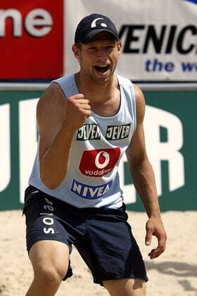 Thomas Kröger (Lennik Deutschland) ballt die Faust Beachvolleyball Herren Vodafone Masters 2003, Beach, Vdig Einzelbild Berlin Freude,