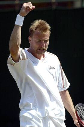Gilles Elseneer (Belgien) ballt die Faust Tennis Herren All England Championships 2003, Grand Slam, ATP-Tour, Vdig, Einzelbild Wimbledon London Freude,