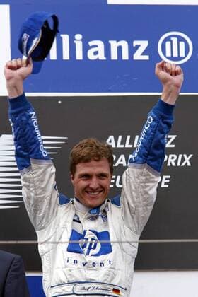 Sieger Ralf Schumacher (Deutschland BMW-Williams) Motorsport Grand Prix Herren Großer Preis von Europa 2003, Formel 1 Weltmeisterschaft, F1, F, GP, WM, Vdig Einzelbild Nürburgring Nürburg Freude, Begeisterung,