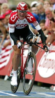 Tyler Hamilton (USA CSC) geht aus dem Sattel Radsport Herren Tour de France 2003, Straßenradsport, Rad, Straße, Prolog, Einzelzeitfahren, Zeitfahren Einzelbild Paris Dynamik,
