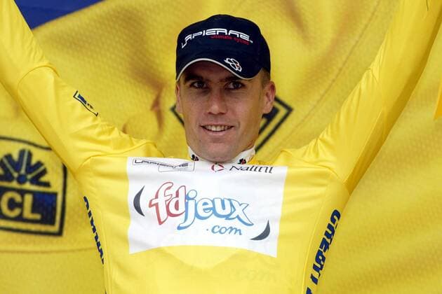 Bradley Mc Gee (Australien Francaise des Jeux) im gelben Trikot Radsport Herren Tour de France 2003, Rad, Straße, Straßenradsport, Einzelbild 1. Etappe Saint Denis Montgeron - Meaux Freude,