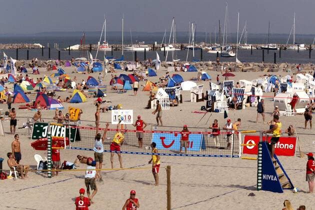Beachvolleyballanlage mitten am Strand von Kühlungsborn Beachvolleyball Herren Vodafone Masters 2003, Beach, Vdig, Totale Kühlungsborn