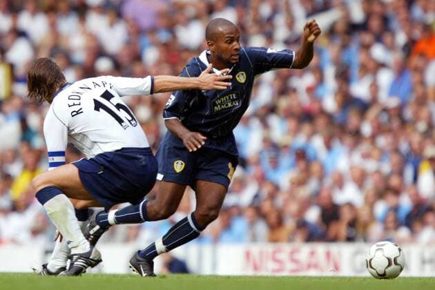 Didier Domi (re., Leeds) gegen Jamie Redknapp (Tottenham) Fußball Herren English Premier League 2003 2004, 1. Englische Liga, Tottenham Hotspurs - Leeds United 2:1, Hotspur, Gruppe Tottemham Dynamik,