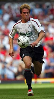 Harry Kewell (Liverpool) am Ball Fußball Herren English Premier League 2003 2004, 1. Englische Liga, FC Liverpool Einzelbild Birmingham Dynamik,