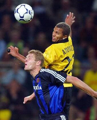 Marcio Amoroso (re., BVB) gegen Gert Verheyen (Brügge) Fußball EC 1 Herren Champions League Qualifikation 2003 2004, Borussia Dortmund - FC Brügge 4:5 n.E., Gruppe Dortmund Dynamik,