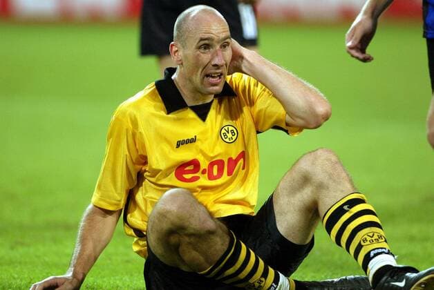 Jan Koller (BVB) fassungslos Fußball EC 1 Herren Champions League Qualifikation 2003 2004, Borussia Dortmund, Einzelbild Dortmund Enttäuschung,