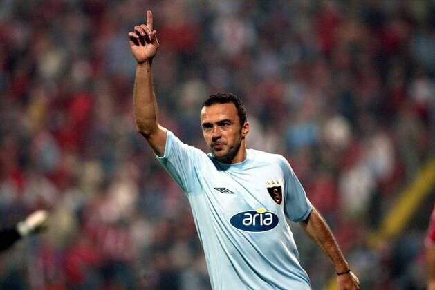 Arif Erdem (Galatasaray) - Torjubel Fußball EC 1 Herren Champions League Qualifikation 2003 2004, Sofia - Galatasaray Istanbul 0:3 Einzelbild Sofia Freude,