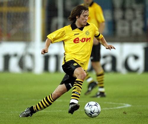 Tomas Rosicky (BVB) am Ball Fußball EC 1 Herren Champions League Qualifikation 2003 2004, Borussia Dortmund Einzelbild Dortmund Dynamik,