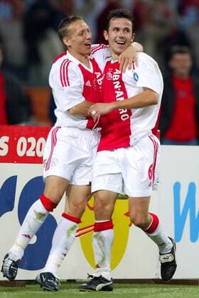 Tomas Galasek (re.) und Wesley Sonck (beide Ajax) Torjubel - VERÖFFENTLICHUNGSRECHTE NUR FÜR DEUTSCHE MEDIEN Fußball EC 1 Herren Champions League Qualifikation 2003 2004, Ajax Amsterdam Gruppe Amsterdam Freude,