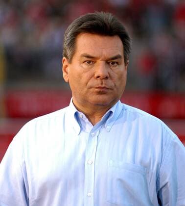 ARD-Moderator Waldemar Hartmann (Deutschland) nachdenklich Fußball 1. BL Herren Saison 2003 2004, Vdig Porträt Nürnberg Nachdenklichkeit,