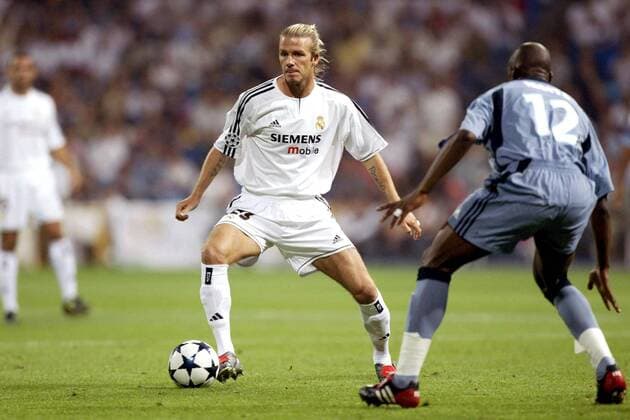 David Beckham (Real) am Ball Fußball EC 1 Herren Champions League 2003 2004, Real Madrid - Olympique Marseille, OM 4:2, Vdig Gruppe Madrid  